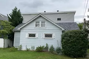215 Gatzmer Ave, Jamesburg, NJ 08831 - Photo 2