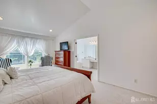 2 Devon Dr, East Brunswick Township, NJ 08816 - Photo 16