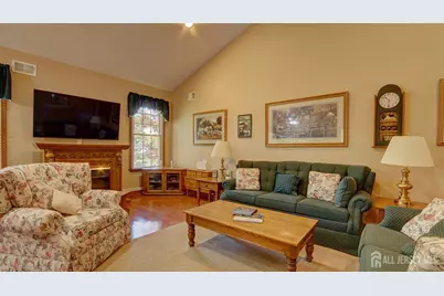 19 Republic Row, Franklin Township, NJ 08873 - Photo 20