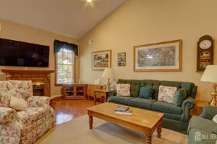 19 Republic Row, Franklin Township, NJ 08873 - Photo 20