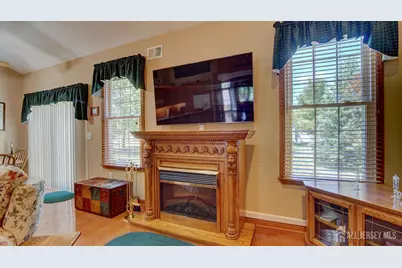 19 Republic Row, Franklin Township, NJ 08873 - Photo 22