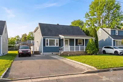 429 1st Street, Middlesex, NJ 08846 - Photo 1