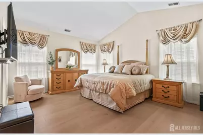 37 Vineyard Court, Monroe Township, NJ 08831 - Photo 22