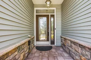 37 Vineyard Ct, Monroe Township, NJ 08831 - Photo 4