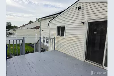9 Florence Drive, Sayreville, NJ 08859 - Photo 18