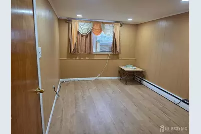 9 Florence Drive, Sayreville, NJ 08859 - Photo 24