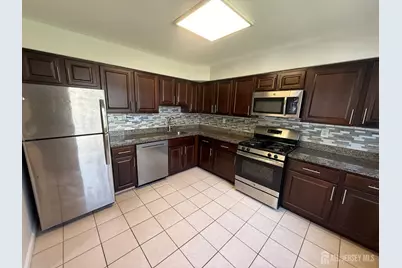 1502 Edison Glen, Edison, NJ 08837 - Photo 2