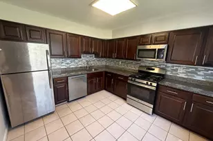 1502 Edison Glen, Edison, NJ 08837 - Photo 2