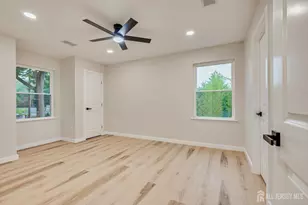290 Fresh Ponds Rd, South Brunswick Township, NJ 08852 - Photo 32