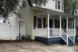 708 Magnolia St, Highland Park, NJ 08904 - Photo 2