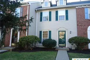 31 Kingston Run, North Brunswick Township, NJ 08902 - Photo 1