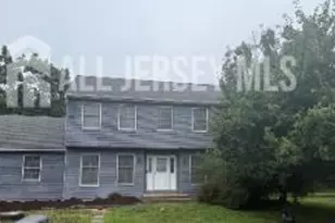 1 Dutchess Ln, South Brunswick Township, NJ 08810 - Photo 2