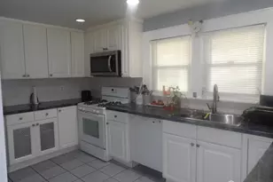 1657 W 3rd St, Piscataway Township, NJ 09954 - Photo 12
