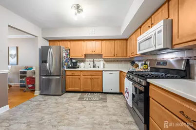21 Knoll Court, Old Bridge Township, NJ 07747 - Photo 6
