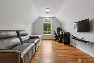 20 Ivy Pl, Monroe Township, NJ 08831 - Photo 22