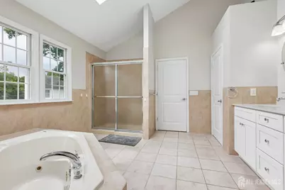 20 Ivy Place, Monroe Township, NJ 08831 - Photo 24