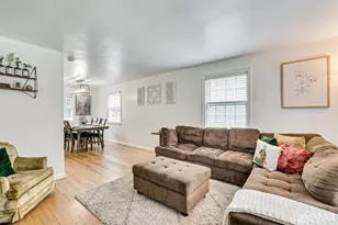 5 Mayfield Pl, Metuchen, NJ 08840 - Photo 4