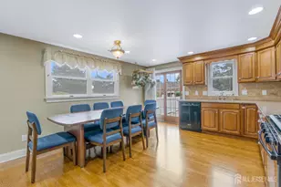 8 Hooker St, Middlesex, NJ 08846 - Photo 6