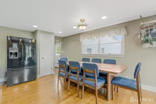 8 Hooker St, Middlesex, NJ 08846 - Photo 8