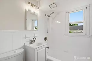 421 1st St, Middlesex, NJ 08846 - Photo 12