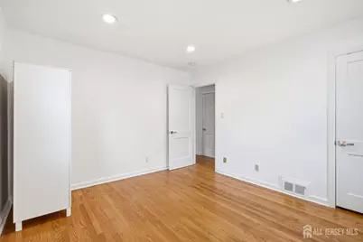 1026 Bashford Avenue, Union Township, NJ 07083 - Photo 16