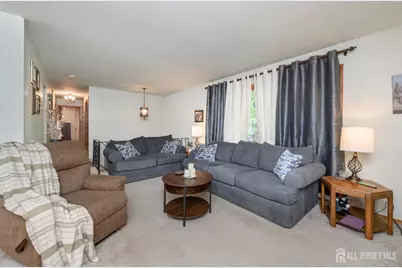 6 Ash Lane, Parsippany-Troy Hills, NJ 07034 - Photo 6
