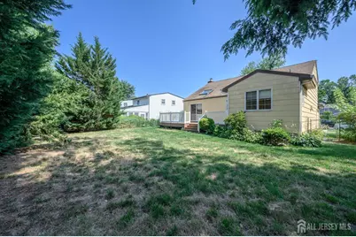 106 Throckmorton Lane, Old Bridge Township, NJ 08857 - Photo 32