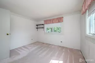 106 Throckmorton Ln, Old Bridge Township, NJ 08857 - Photo 20
