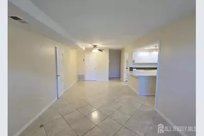 334 College Drive, Edison, NJ 08817 - Photo 2