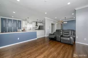 32 Dorothy St, Carteret, NJ 07008 - Photo 8