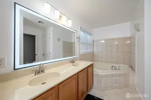 32 Dorothy St, Carteret, NJ 07008 - Photo 22