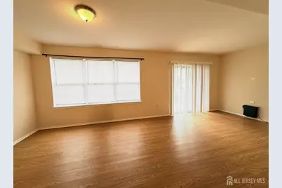 1403 Plymouth Road, North Brunswick Township, NJ 08902 - Photo 4