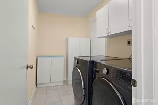 155 Thoreau Dr, Plainsboro Township, NJ 08536 - Photo 16