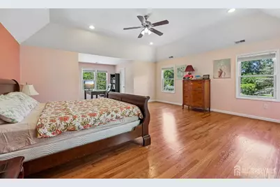 6 Willow Drive, Edison, NJ 08820 - Photo 24