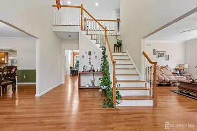 6 Willow Drive, Edison, NJ 08820 - Photo 4