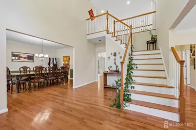 6 Willow Drive, Edison, NJ 08820 - Photo 10