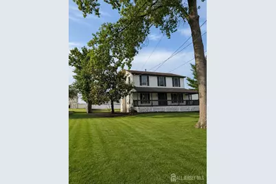 980 Gates Avenue, Piscataway Township, NJ 08854 - Photo 2