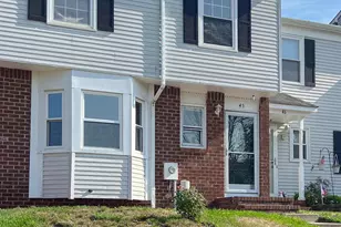45 Astor Ct, Sayreville, NJ 08872 - Photo 1