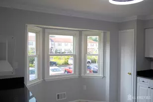 45 Astor Ct, Sayreville, NJ 08872 - Photo 8
