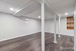 45 Astor Ct, Sayreville, NJ 08872 - Photo 20