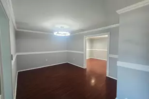 45 Astor Ct, Sayreville, NJ 08872 - Photo 6