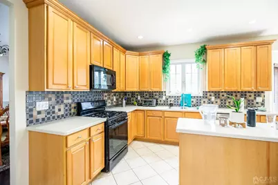 29 Vocisano Court, Piscataway Township, NJ 08854 - Photo 12