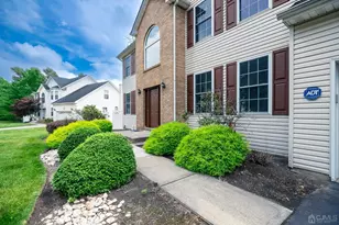 29 Vocisano Ct, Piscataway Township, NJ 08854 - Photo 2
