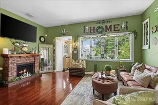 42 Mildred Ln, Fords, NJ 08863 - Photo 8