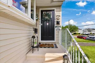 42 Mildred Ln, Fords, NJ 08863 - Photo 6