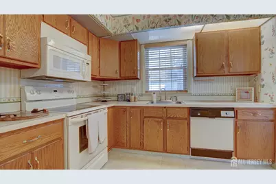 14 John Adams Court #A, Monroe Township, NJ 08831 - Photo 12