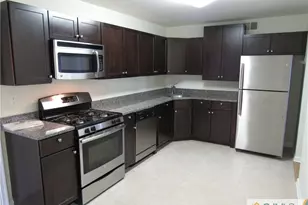 701 Stony Brook Way, North Brunswick Township, NJ 08902 - Photo 2