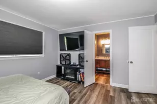 31 Woodview Ave, Fords, NJ 08863 - Photo 14