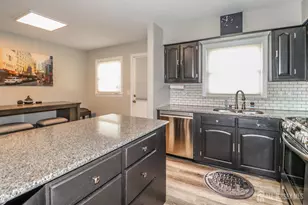31 Woodview Ave, Fords, NJ 08863 - Photo 10