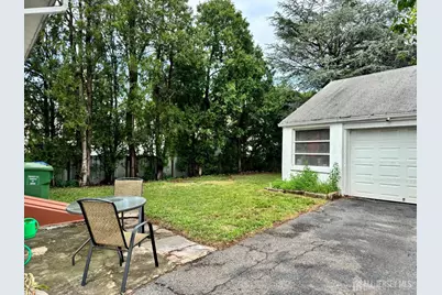 127 Hillcrest Avenue, Edison, NJ 08817 - Photo 34